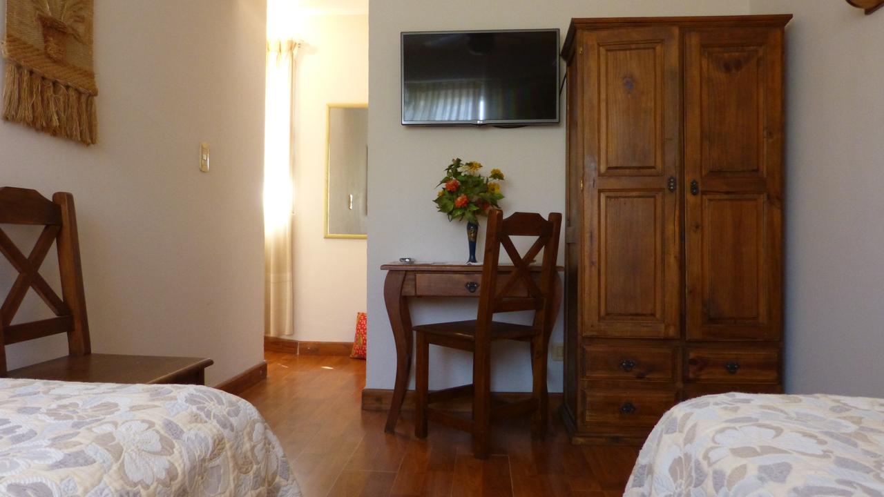 Hotel El Descanso Junin  Bagian luar foto